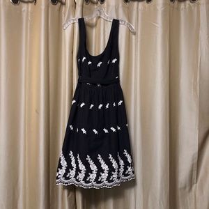 Forever 21 Black/White Dress Sz Large Dress